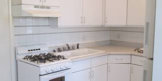 2BR 2bath home close to downtown Iowa City, available August 1, 2023! Gallery 4