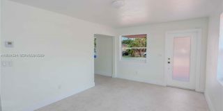 2943 SW 36th Ave Gallery 2