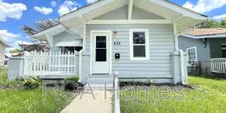 433 North Bradley Avenue Gallery 1