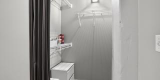 Charming 2BR Condo in Saint Louis Gallery 32