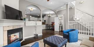 Furnished 3 bed/2.5 bath Gallery 3