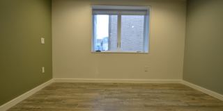 620 S. 5th St Gallery 4