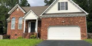 Stunning 4bdrm/2.5bth Home w/Loft Located in Chesterfield! Fenced in Backyard, 2 Car Garage, and MUCH MORE! Gallery 1