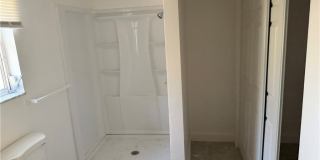 2713 Adams Street W Gallery 11