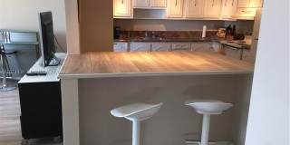 1800 COLLINS AV Gallery 10