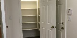 3 Bedroom 2 Bathroom Home in Corona Gallery 10