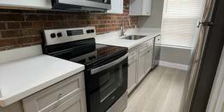 Cabana Courtyard Gallery 22