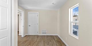 For Rent – Renovated 3 Bedroom Bungalow in Englewood Gallery 18