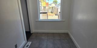 Beautiful Upgraded Single Story Home Gallery 11