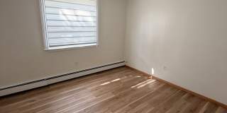 265 Burritt Street Gallery 9