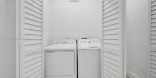 1401 NE 152nd Street, North Miami Beach, FL 33162 Gallery 23