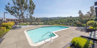 Summit at Sausalito Apartments Gallery 2