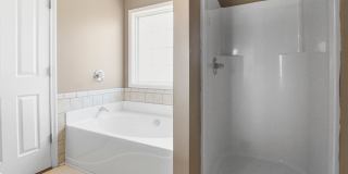 Pet Friendly Three Bedroom! Gallery 12
