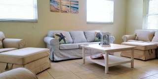 726 1st Street Gallery 1