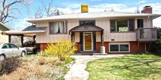 Spacious 5 Bed 2 Bath Home In South Boulder. Gallery 1