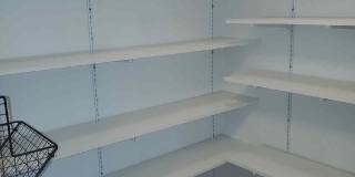449 Poplar Street Gallery 23