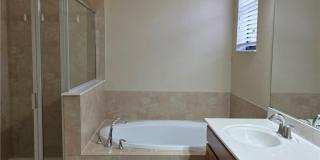 2778 Via Piazza Loop Gallery 16