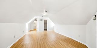 1612 Ellwood Ave Gallery 9