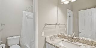 3 bedroom condo Gallery 28