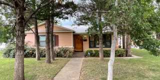 2623 31st Street Gallery 1