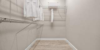 Riata Austin Riata Austin Gallery 4