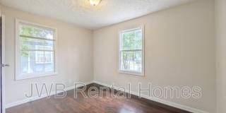 1060 West 13th Gallery 6