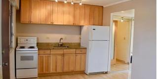 RARELY AVAILABLE 1 Bedroom, 1 Bath top floor corner unit in Makiki Colony! Gallery 10