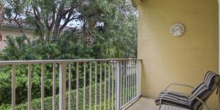 108 LIGHTHOUSE Circle Gallery 27