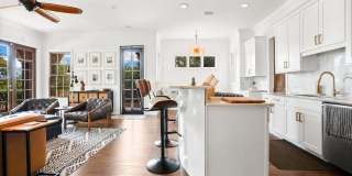300 KILLARNEY DRIVE Gallery 11