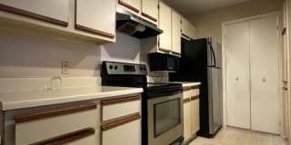 5500 Devonbriar Way - 108 Gallery 4