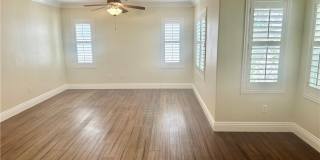 1990 Granemore Street Gallery 18