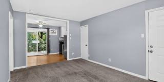 Spacious 1-Bedroom in Cotswold! Gallery 1