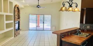 Captivating 4 bedroom, 2 bath home in Santa Teresa, NM! Gallery 4