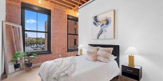 Hoffman Lofts Gallery 32