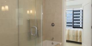 650 Bellevue Way NE Gallery 16