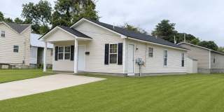 Home located in the Heart of Elizabeth City. Gallery 1