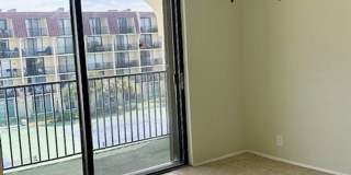 Amazing Community - HIDDEN GEM! Live Across Daytona Beach Inc Water, Internet & Cable (7-12 mo lease - not furnished) Gallery 6