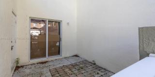 1947 SE 24th Ter Gallery 27