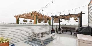 Modern New Luxury Apartment Fishtown Gallery 21