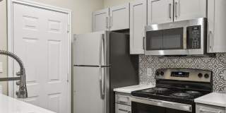 Charleston Apartment Homes Gallery 23