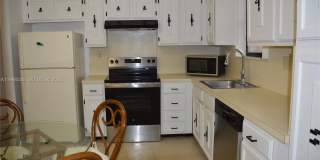 461 Ives Dairy Rd Gallery 5