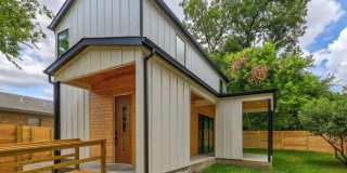 Modern and Cozy Retreat in Austin's coveted Windsor Park neighborhood! Modern and Cozy Retreat in Austin's coveted Windsor Park neighborhood! Gallery 1