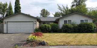3 Bedroom Rambler with fenced yard on a Cul-de-Sac 3 Bedroom Rambler with fenced yard on a Cul-de-Sac Gallery 1