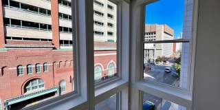 725 W Pratt Gallery 113