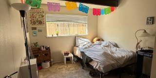 Charming 3-bedroom, 2-bathroom duplex in West Davis. Gallery 8