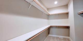 Luxurious and spacious 3 bed home in Manette Gallery 18