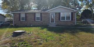 Charming 3-Bedroom Home with Spacious Backyard & Modern Amenities Gallery 1