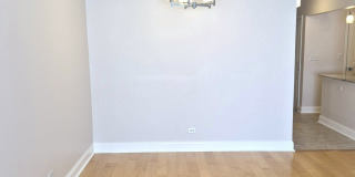 1635 N Milwaukee Avenue Gallery 6