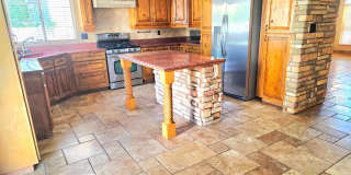 4 Bed 2.5 Bath- 42nd St & Shea- Pool- Move in special Gallery 1