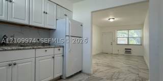 9415 NW little river drive Gallery 1